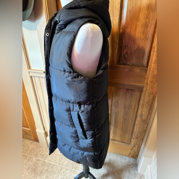 Esqualo Black Bodywarmer Hoodie - US 6 - Picture 9 of 13